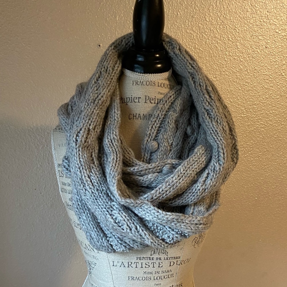 Abercrombie grey puffball crochet infinity scarf
